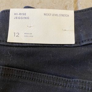 New With tags hi rise jegging